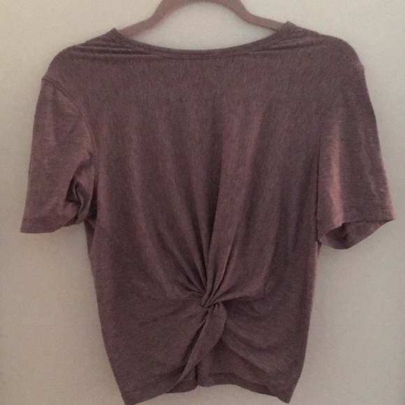 lululemon athletica Tops - Lululemon knot tee